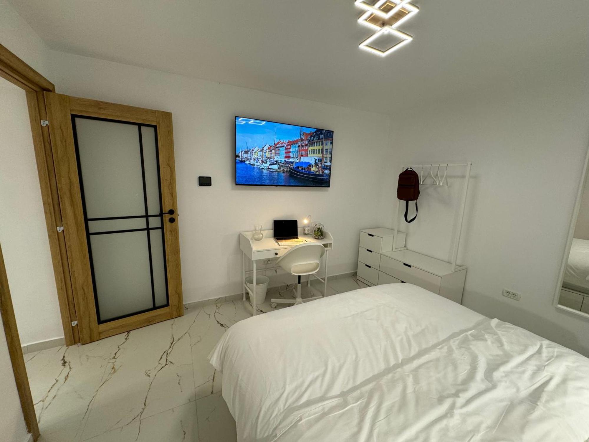 Iasi Ultra Central Apartment Self Check-In Eksteriør bilde