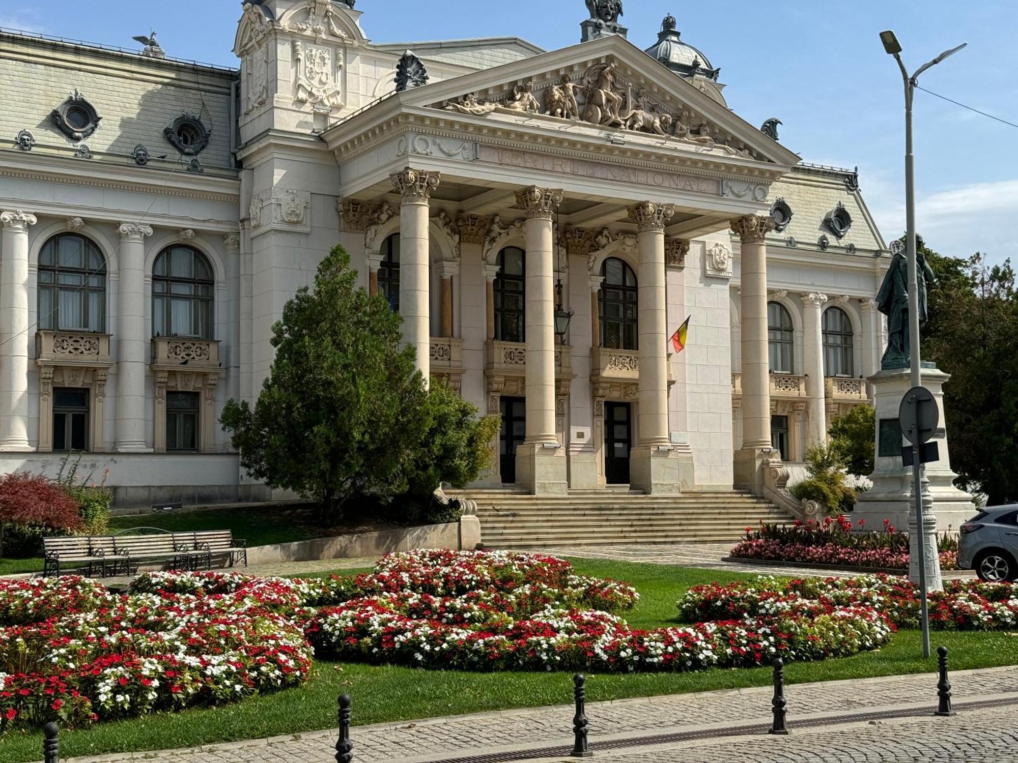 Iasi Ultra Central Apartment Self Check-In Eksteriør bilde